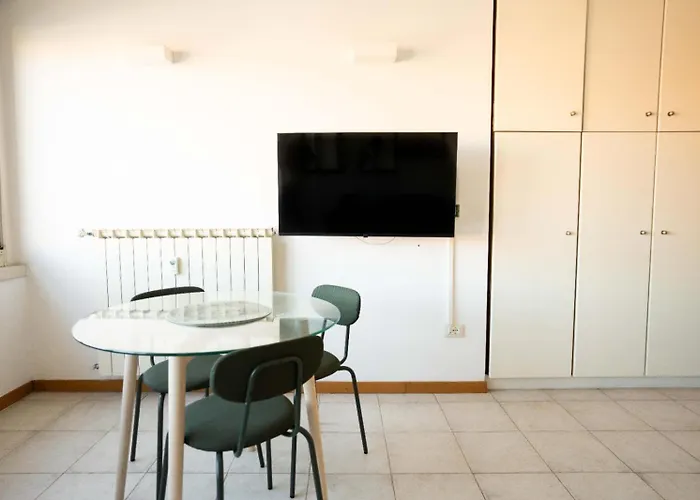 Urban Loft *
